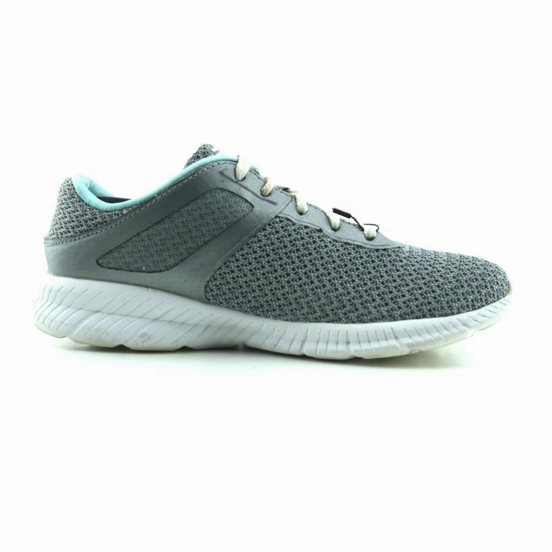 FILA MEMORY FOAM Fila athletic shoe visuals