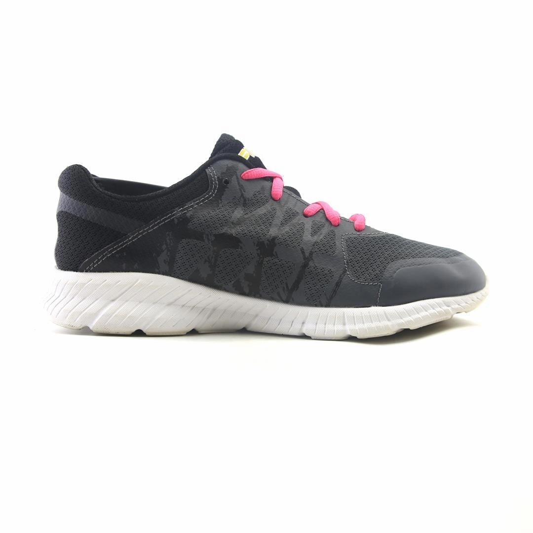 FILA MEMORY FOAM Fila athletic shoe visuals
