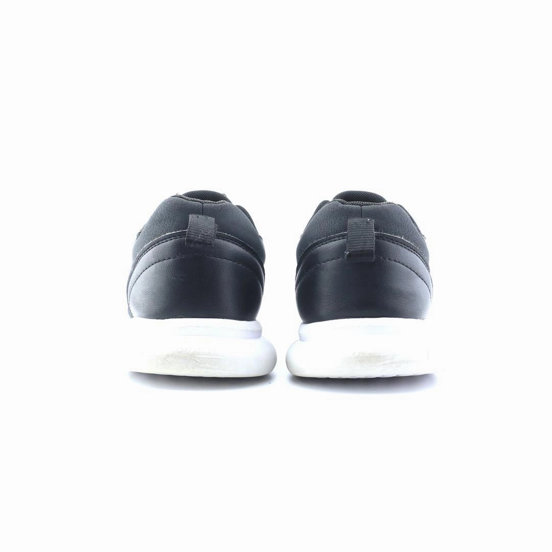 FILA MEMORY FOAM Fila athletic shoe visuals