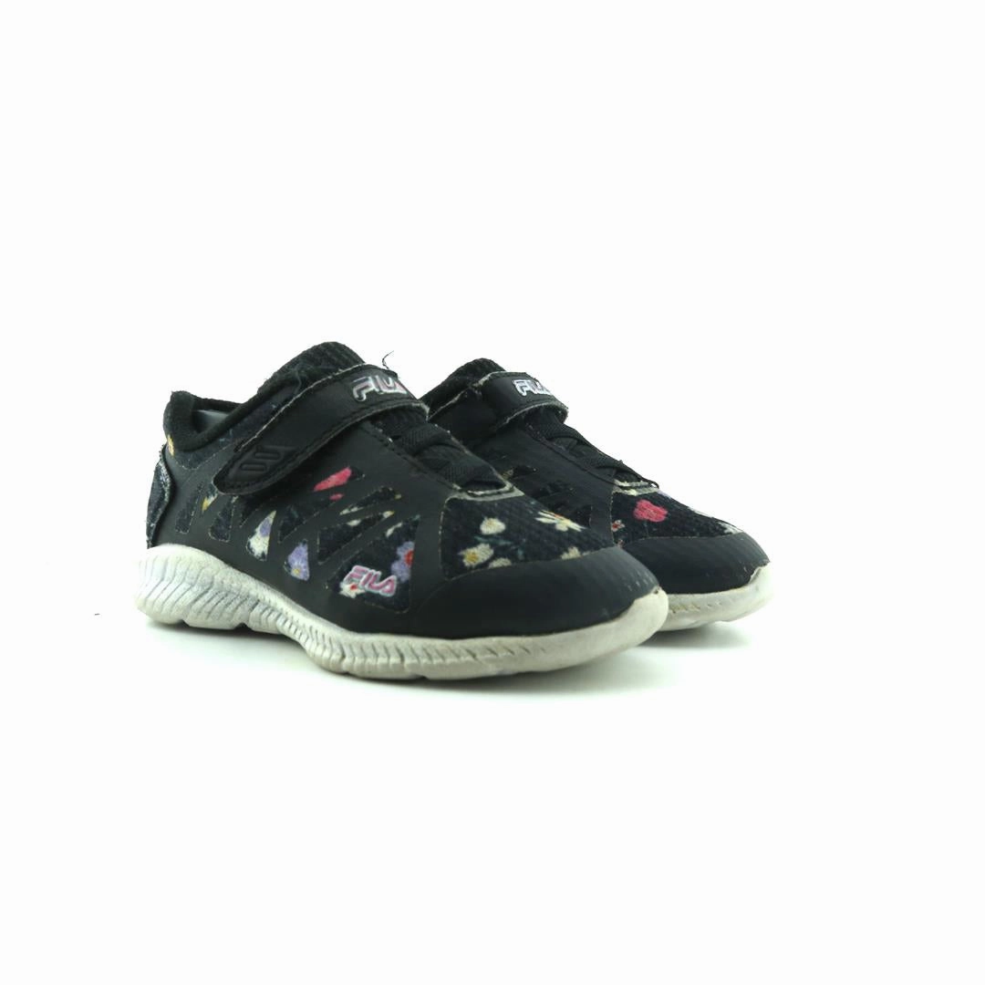 FILA MEMORY FOAM Fila athletic shoe visuals