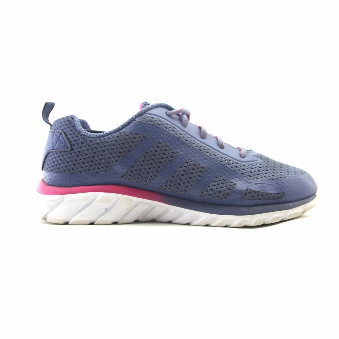 FILA MEMORY FOAM Fila athletic shoe visuals