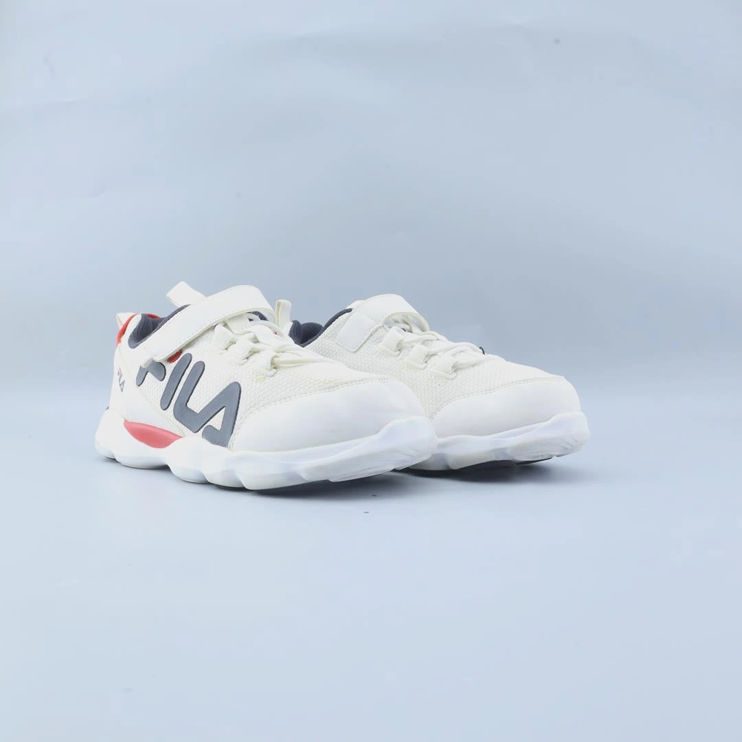 FILA MEMORY FOAM Fila athletic shoe visuals