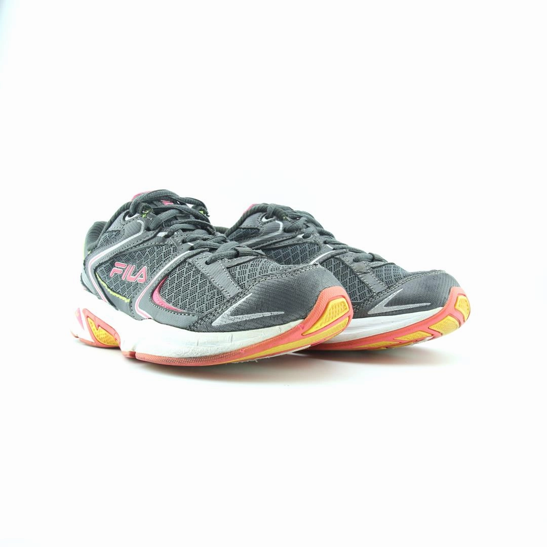 FILA MEMORY FOAM Fila athletic shoe visuals