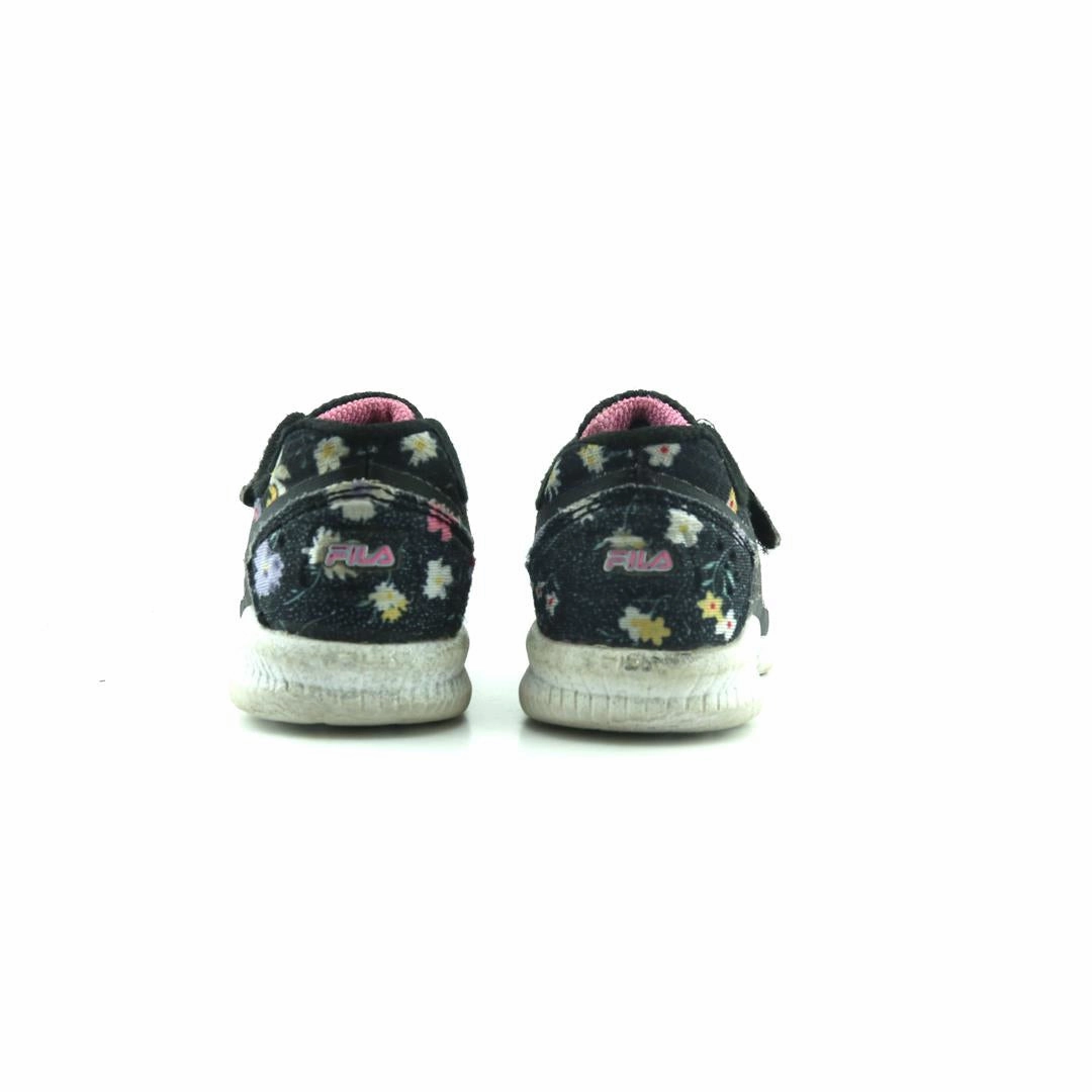 FILA MEMORY FOAM Fila athletic shoe visuals