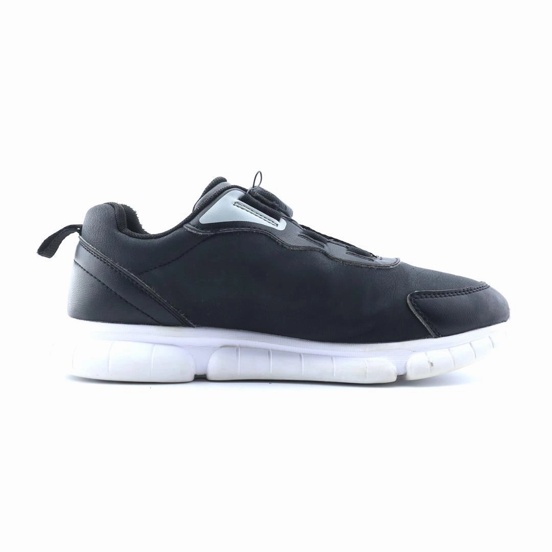 FILA MEMORY FOAM Fila athletic shoe visuals