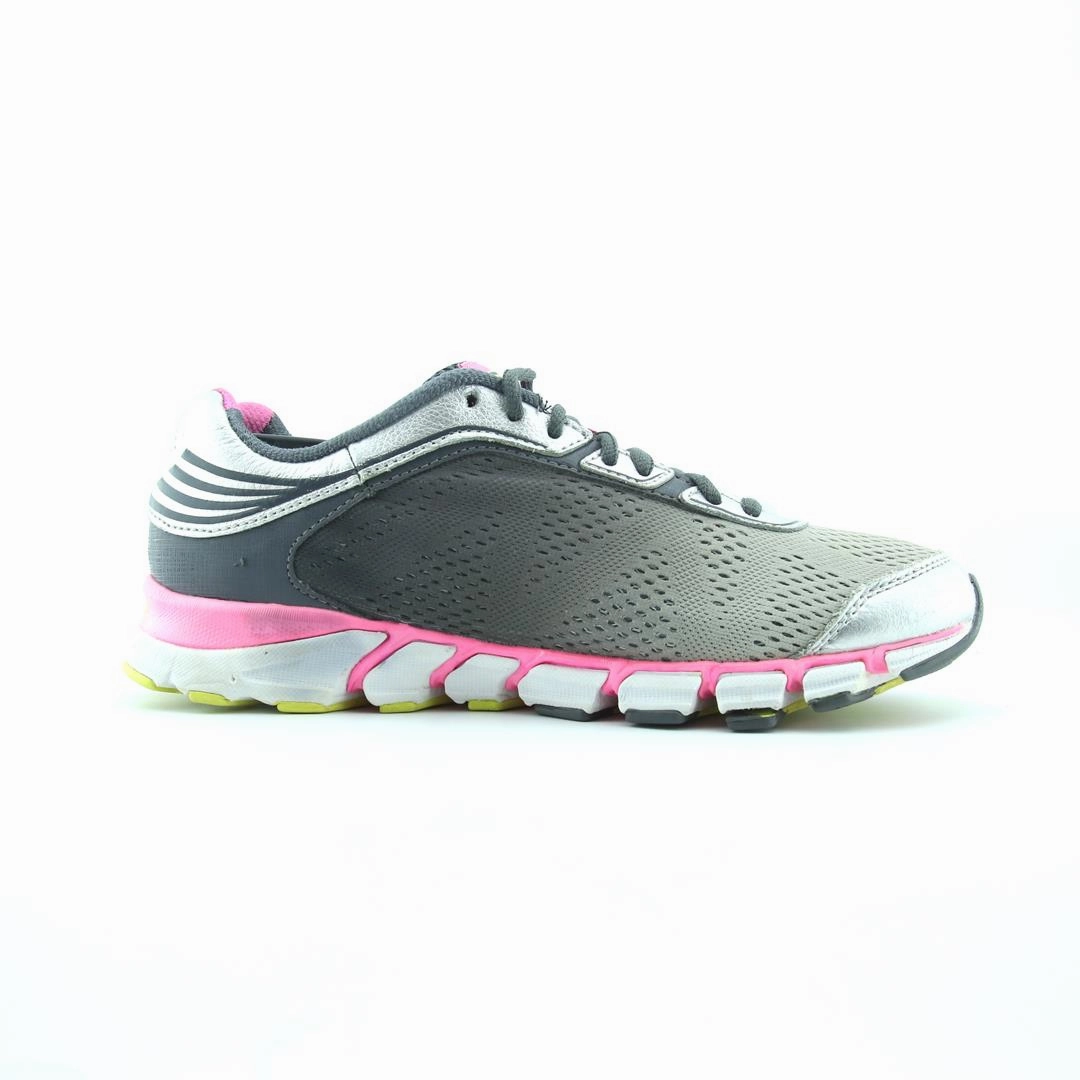 FILA MEMORY FOAM Fila athletic shoe visuals