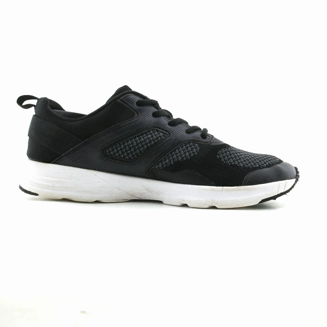 FILA MEMORY FORM FRAME V6 Fila athletic shoe visuals