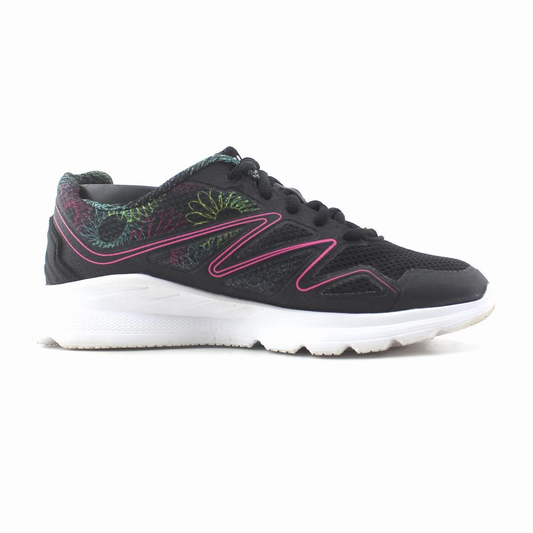 FILA PANORAMA 9 Fila athletic shoe visuals
