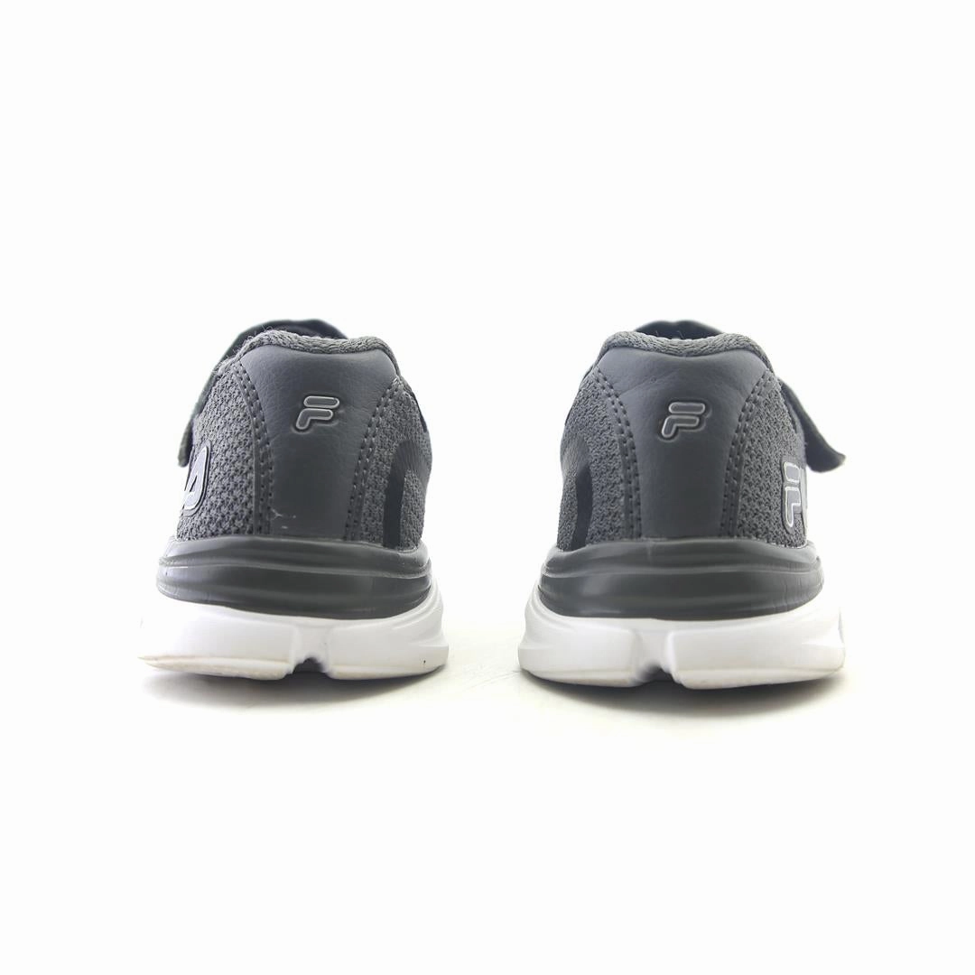 FILA  PRIMEFORCE 2 Fila athletic shoe visuals