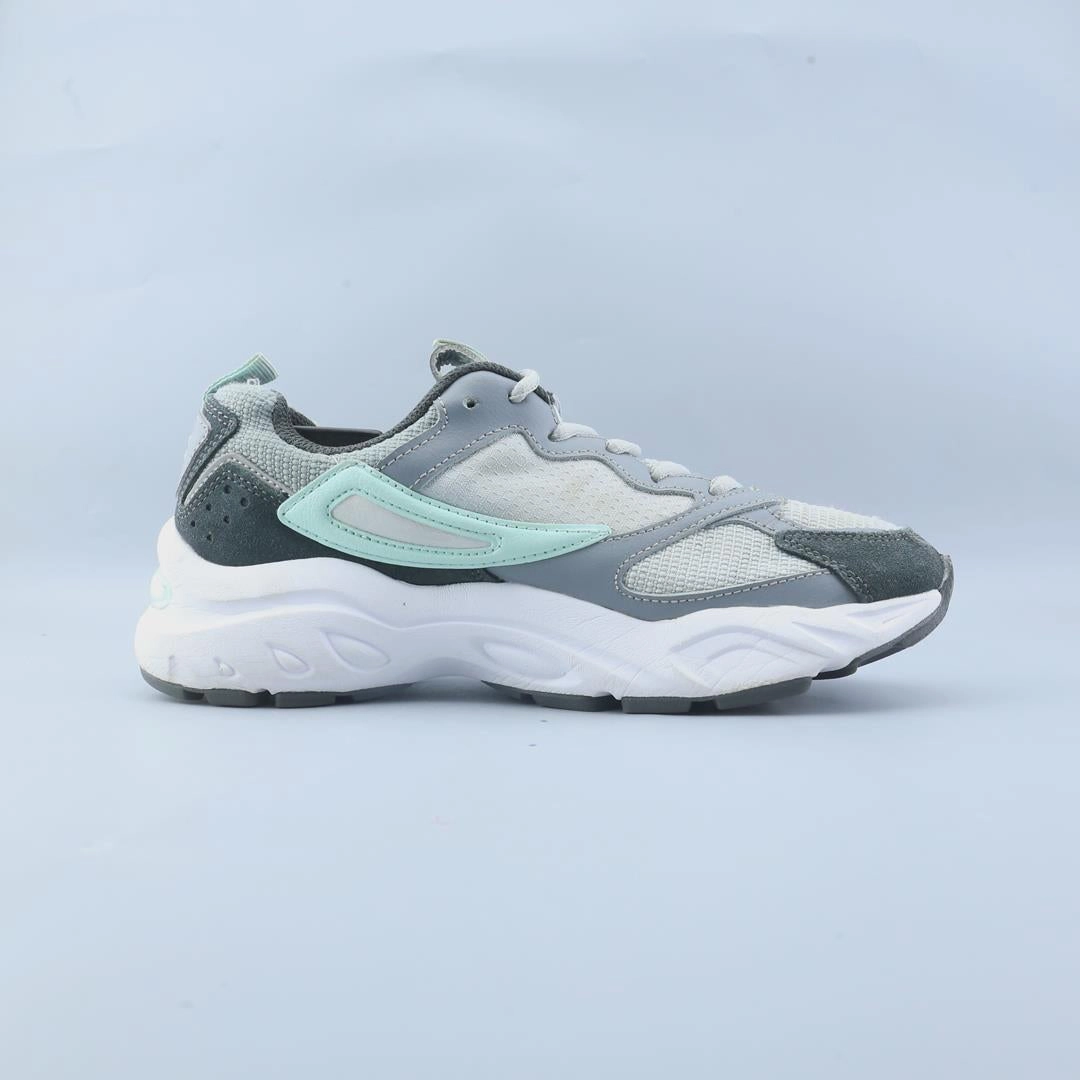 FILA RECOLLECTOR Fila athletic shoe visuals