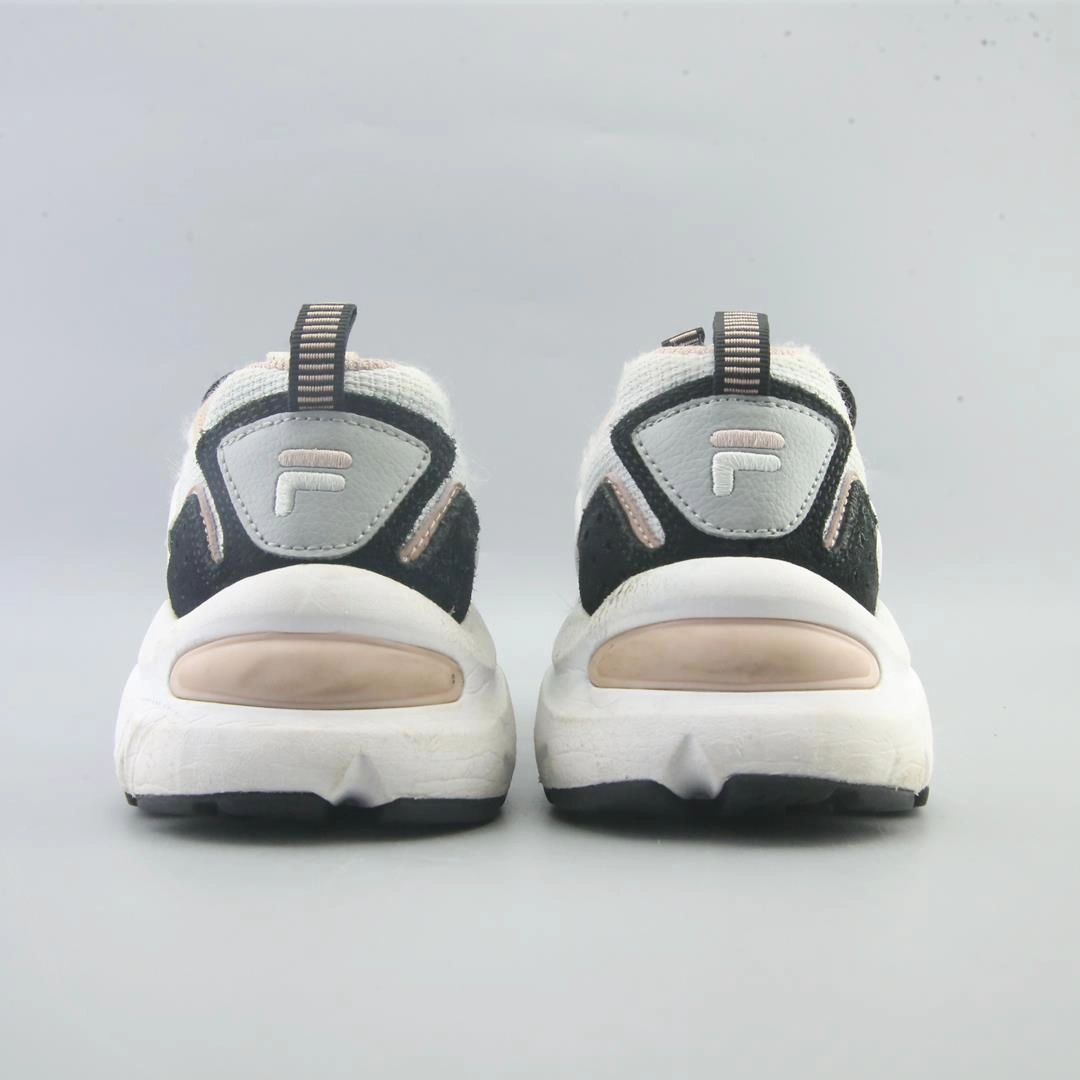 FILA RECOLLECTOR Fila athletic shoe visuals