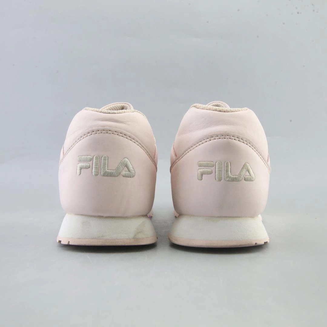 FILA RETRO Fila athletic shoe visuals