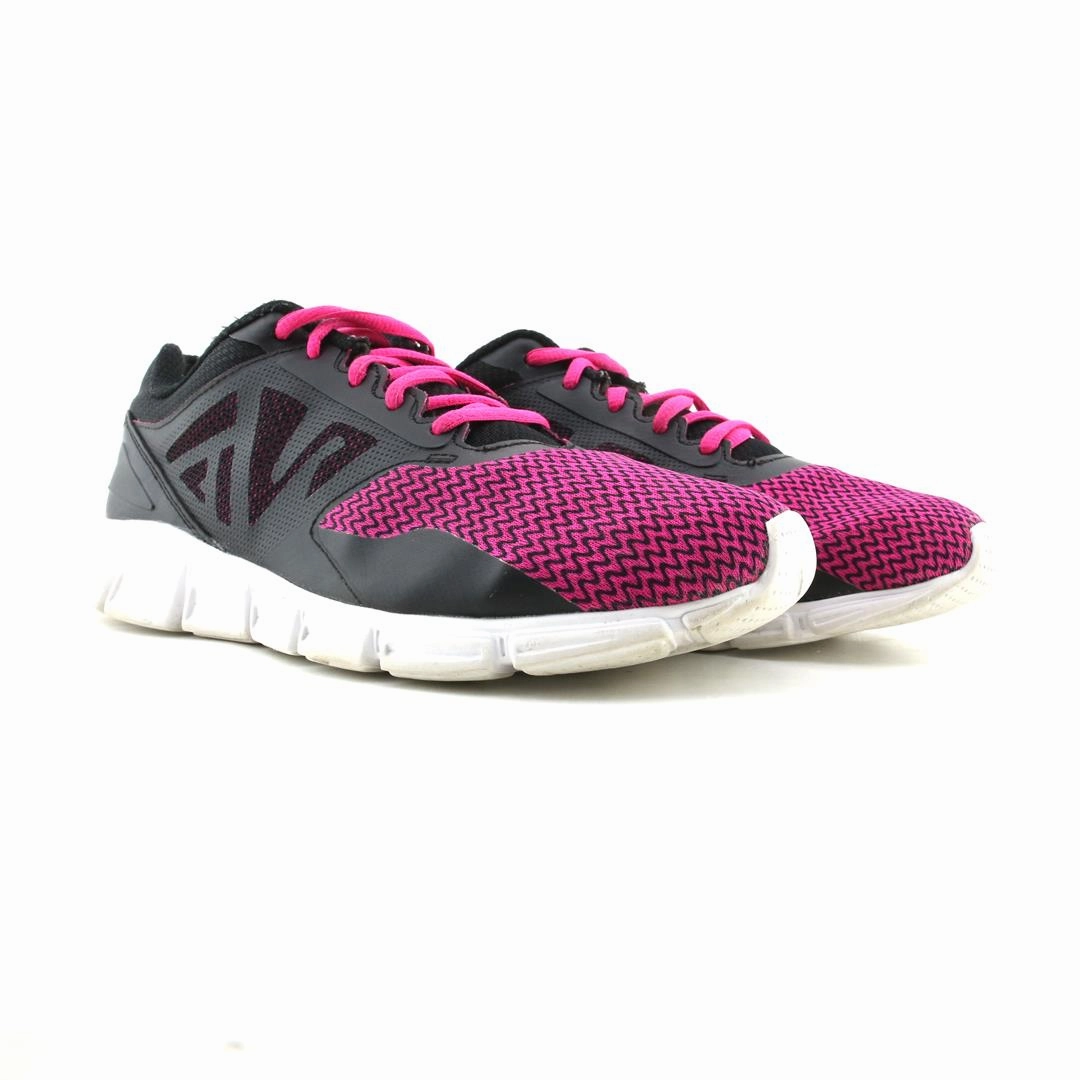 FILA SKYSPAN Fila athletic shoe visuals