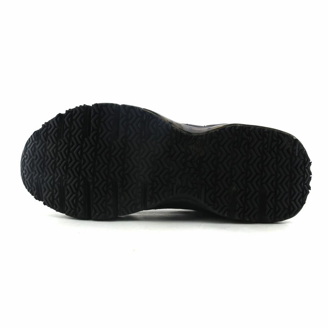 FILA SLIP RESISTANT Fila athletic shoe visuals
