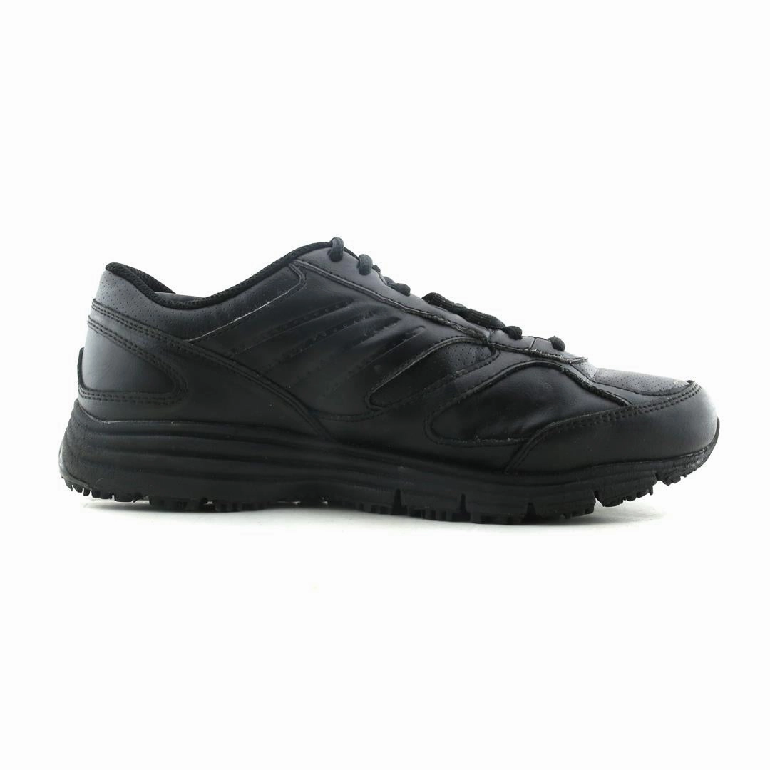 FILA SLIP RESISTANT Fila athletic shoe visuals