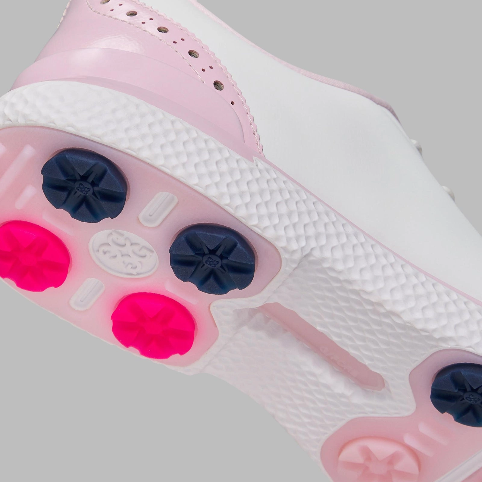 G/Fore Women's Brogue Cap Toe Kiltie Gallivan2r Golf Shoes - Snow/Blush Tour-Level Golf Shoes