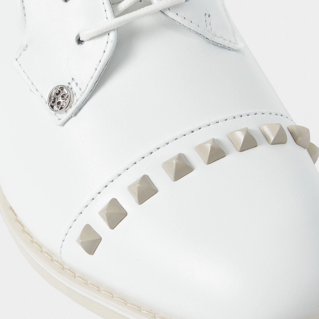 G/Fore Women's Gallivanter Leather Stud Cap Toe Golf Shoes - Stone Tour-Level Golf Shoes