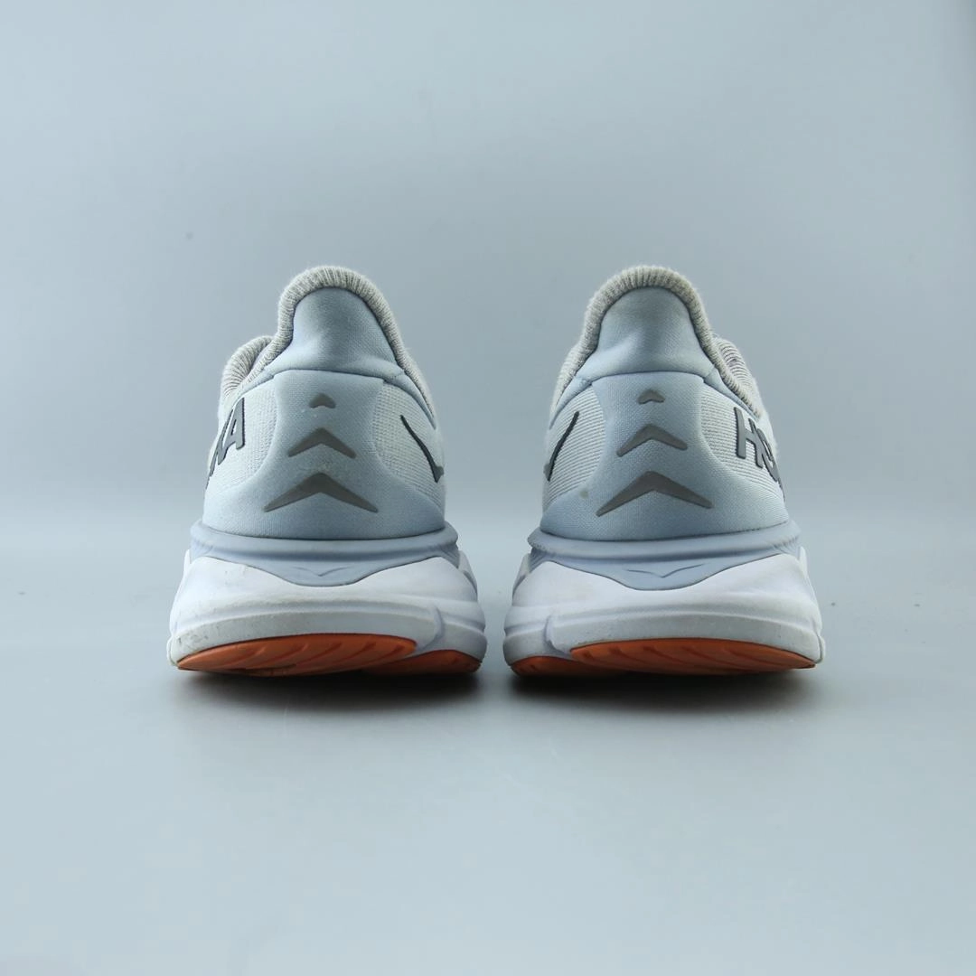 HOKA ONE ONE ARAHI 6 Hoka running shoe visuals