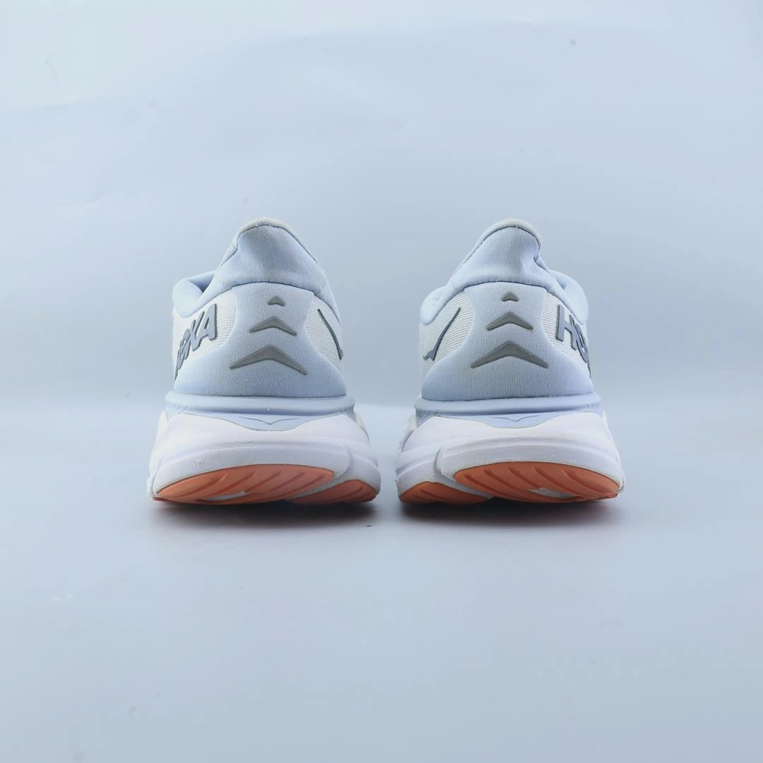 HOKA ONE ONE ARAHI 6 Hoka running shoe visuals
