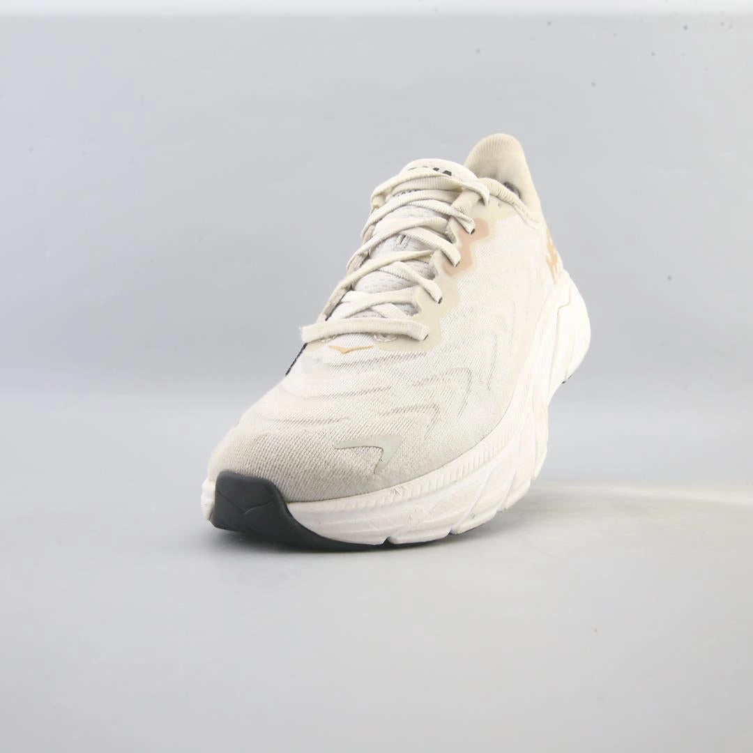 HOKA ONE ONE ARAHI 6 Hoka running shoe visuals