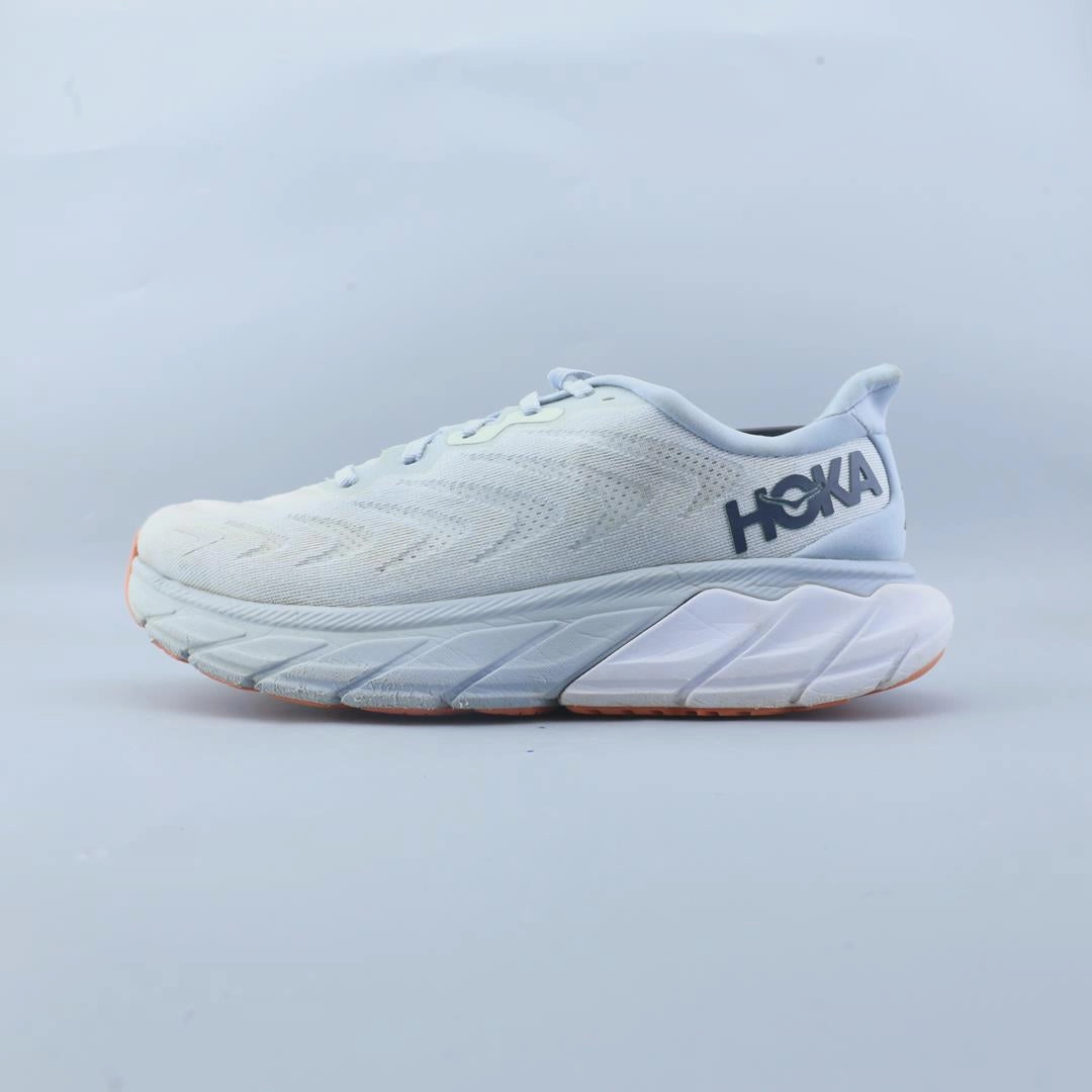HOKA ONE ONE ARAHI 6 Hoka versatile shoe designs