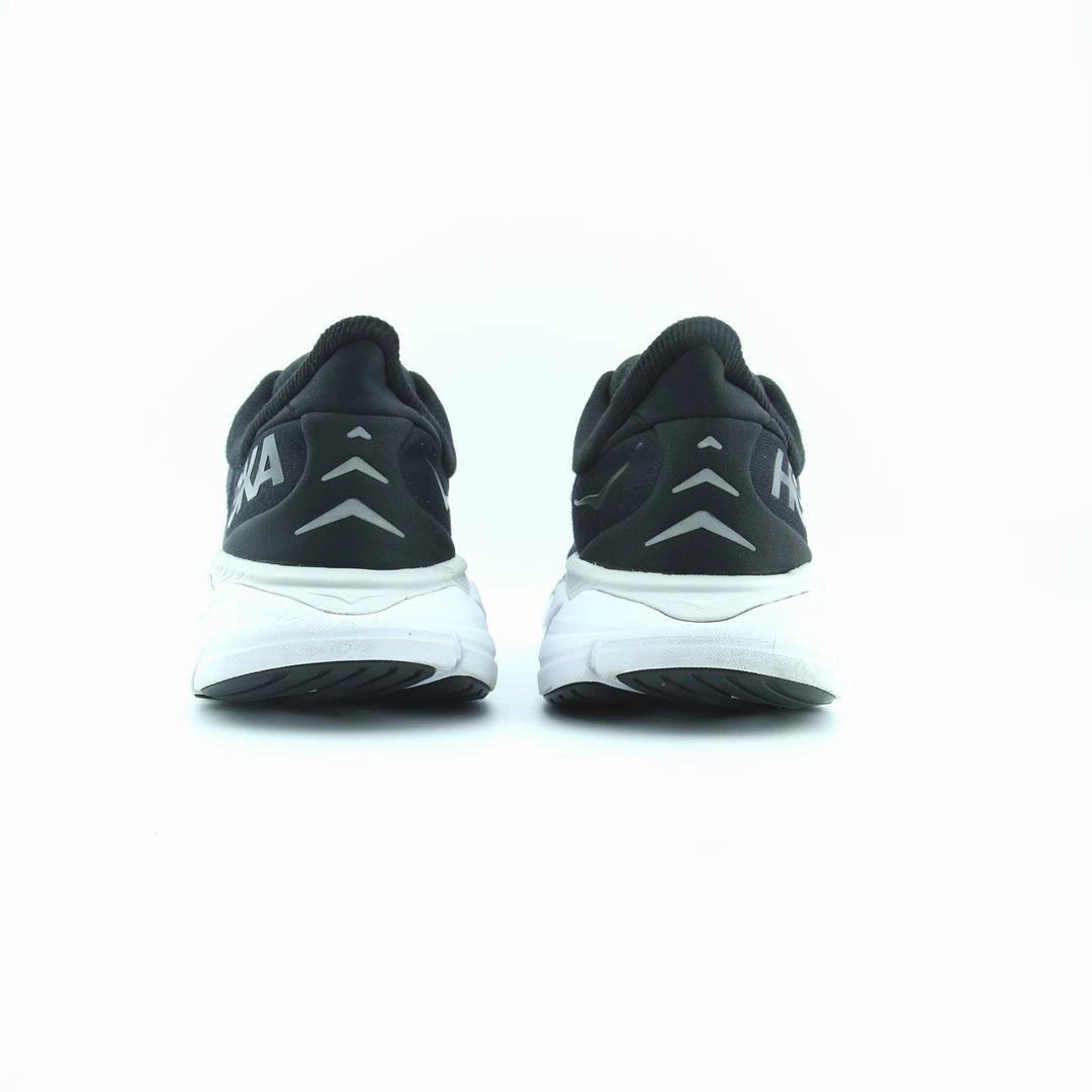 HOKA ONE ONE ARAHI 6 Hoka running shoe visuals