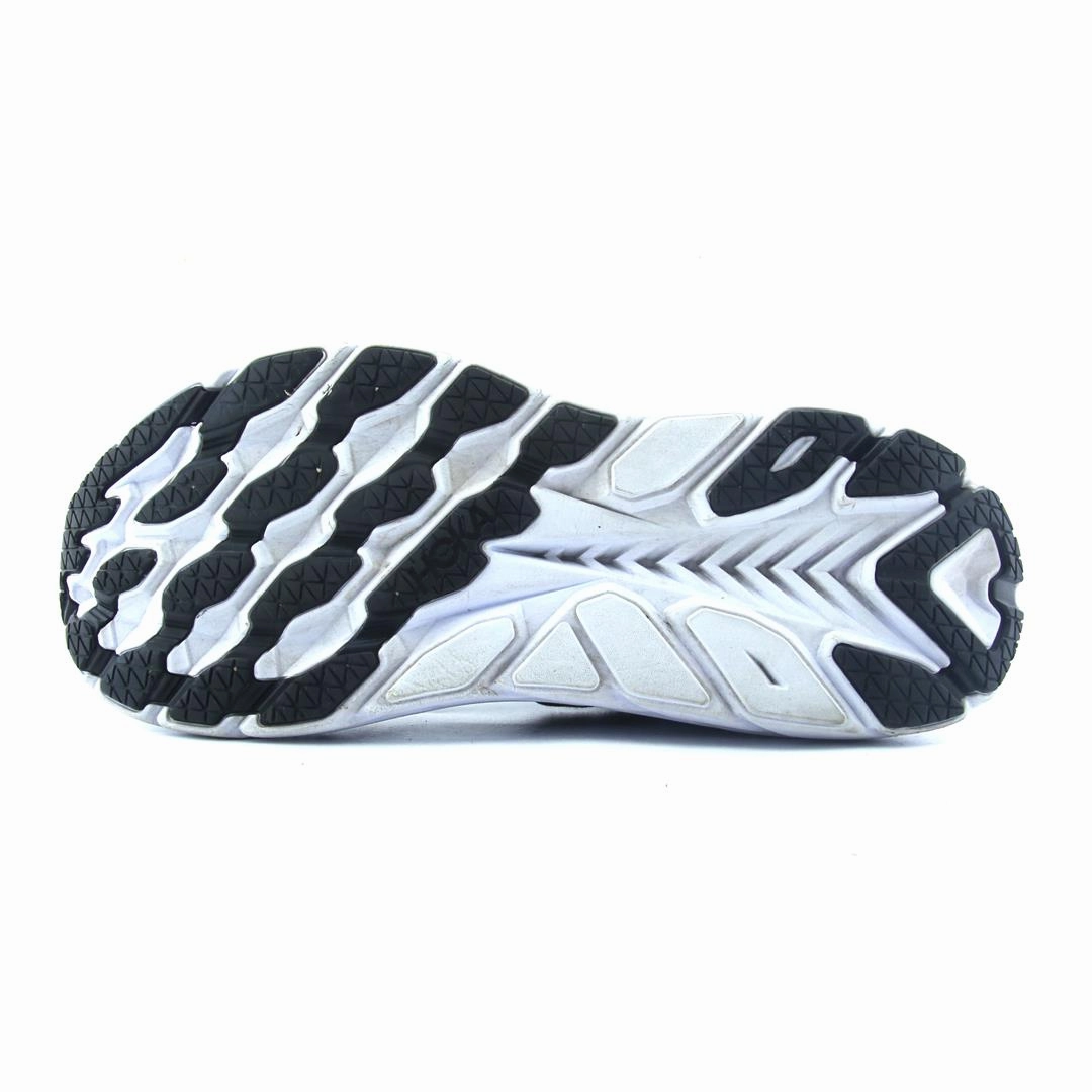 HOKA ONE ONE CLIFTON 8 Hoka running shoe visuals