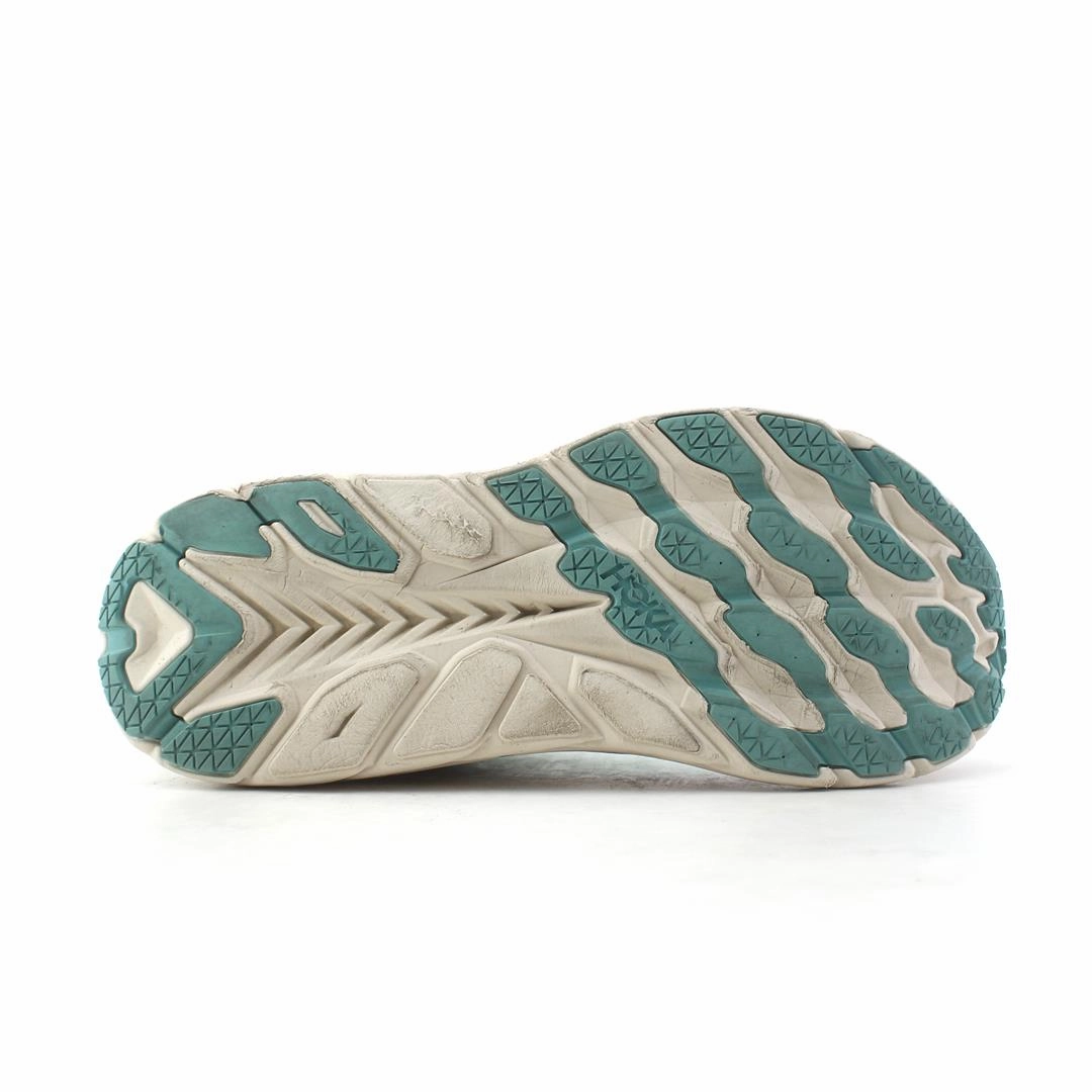 HOKA ONE ONE CLIFTON 8 Hoka running shoe visuals