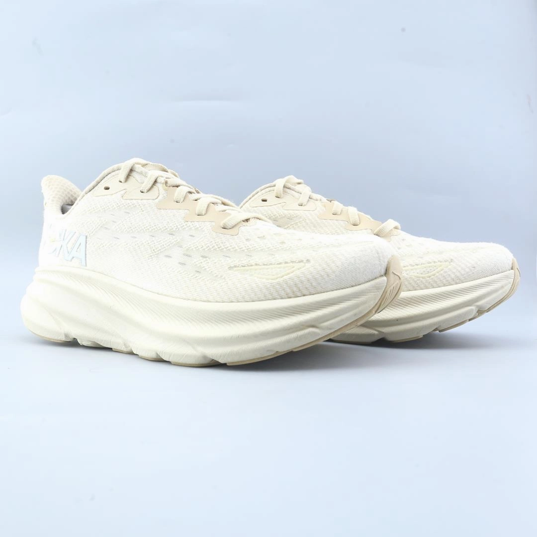HOKA ONE ONE CLIFTON 9 Hoka running shoe visuals