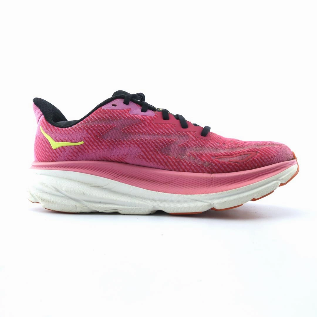HOKA ONE ONE CLIFTON 9 Hoka running shoe visuals