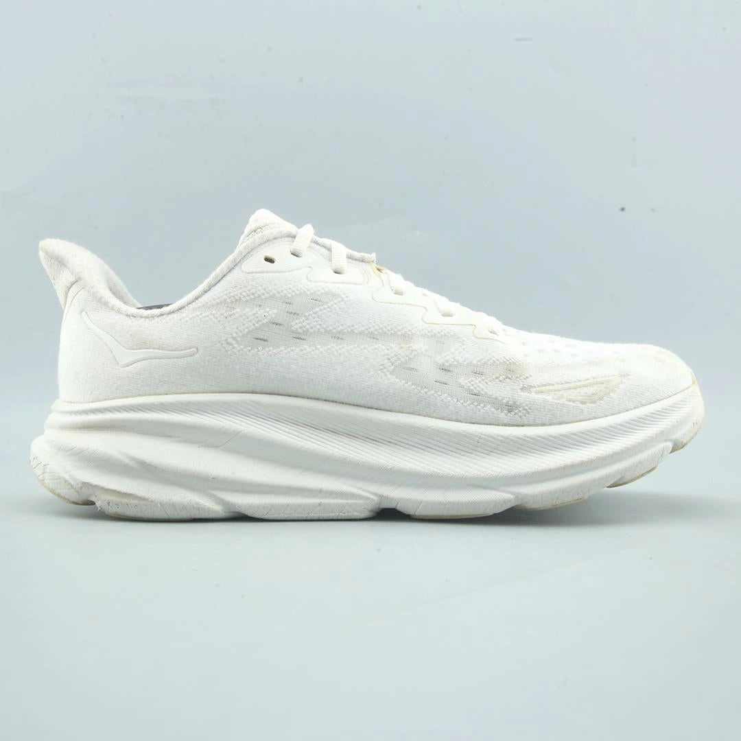 HOKA ONE ONE CLIFTON 9 Hoka running shoe visuals