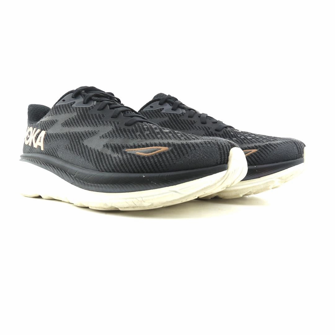 HOKA ONE ONE CLIFTON 9 Hoka running shoe visuals