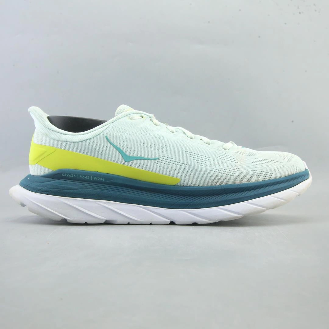 HOKA ONE ONE MACH 4 Hoka running shoe visuals