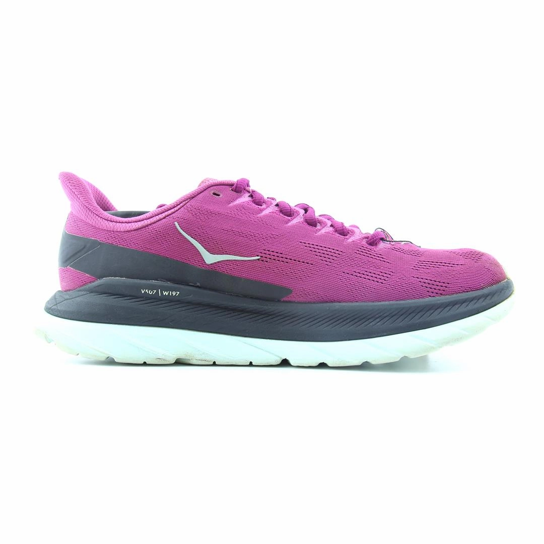 HOKA ONE ONE MACH 4 Hoka running shoe visuals