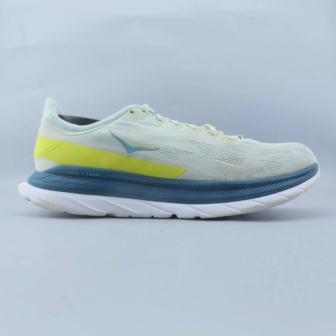 HOKA ONE ONE MACH 5 Hoka running shoe visuals