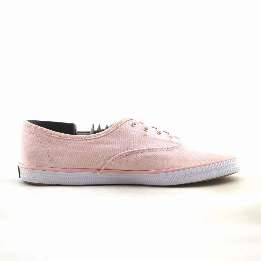 KEDS . Keds casual shoe designs