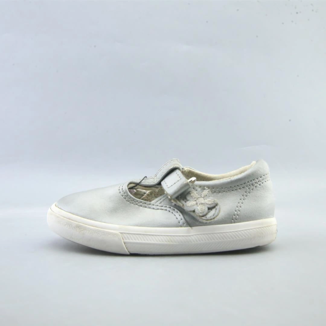 KEDS . Keds classic casual sneakers