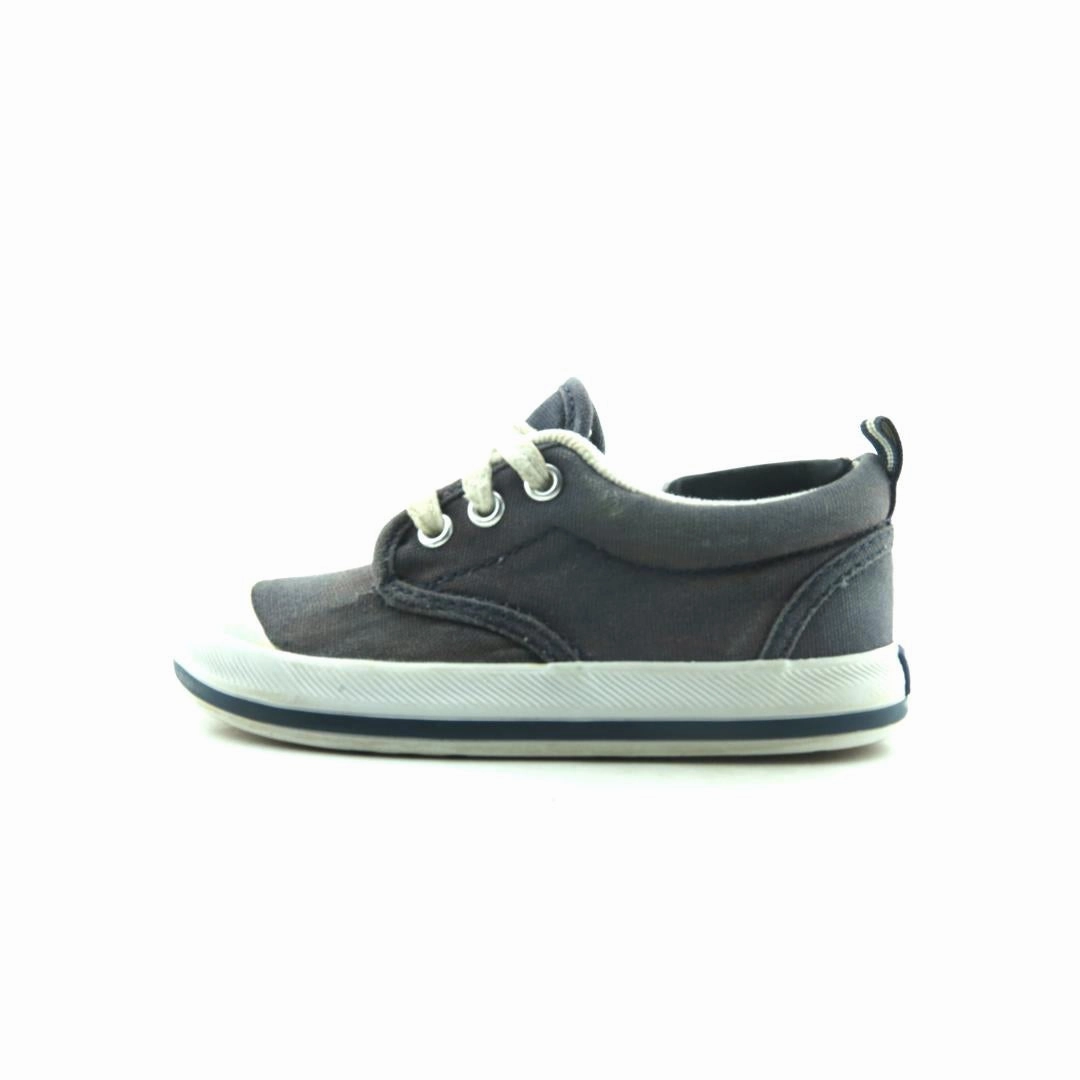 KEDS . Keds classic casual sneakers