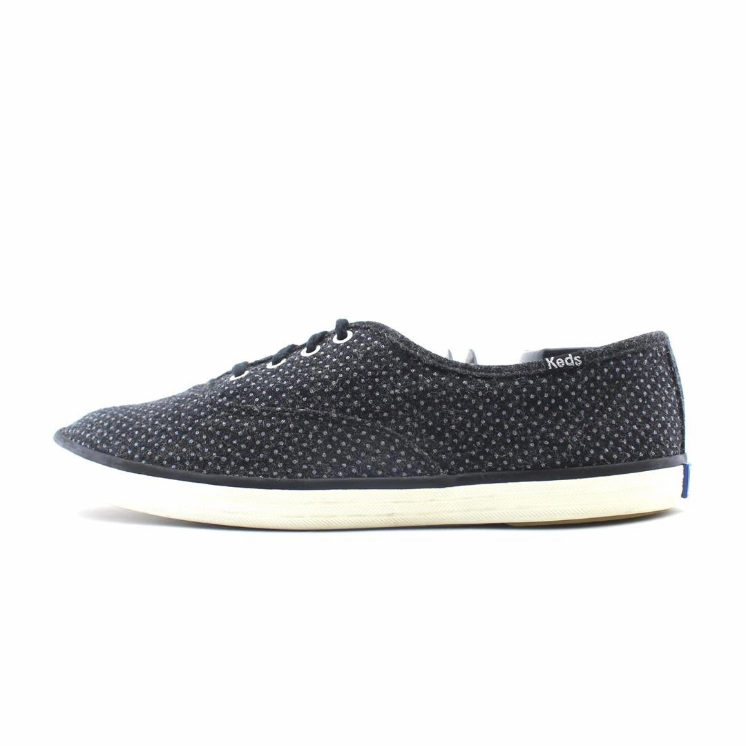 KEDS . Keds classic casual sneakers