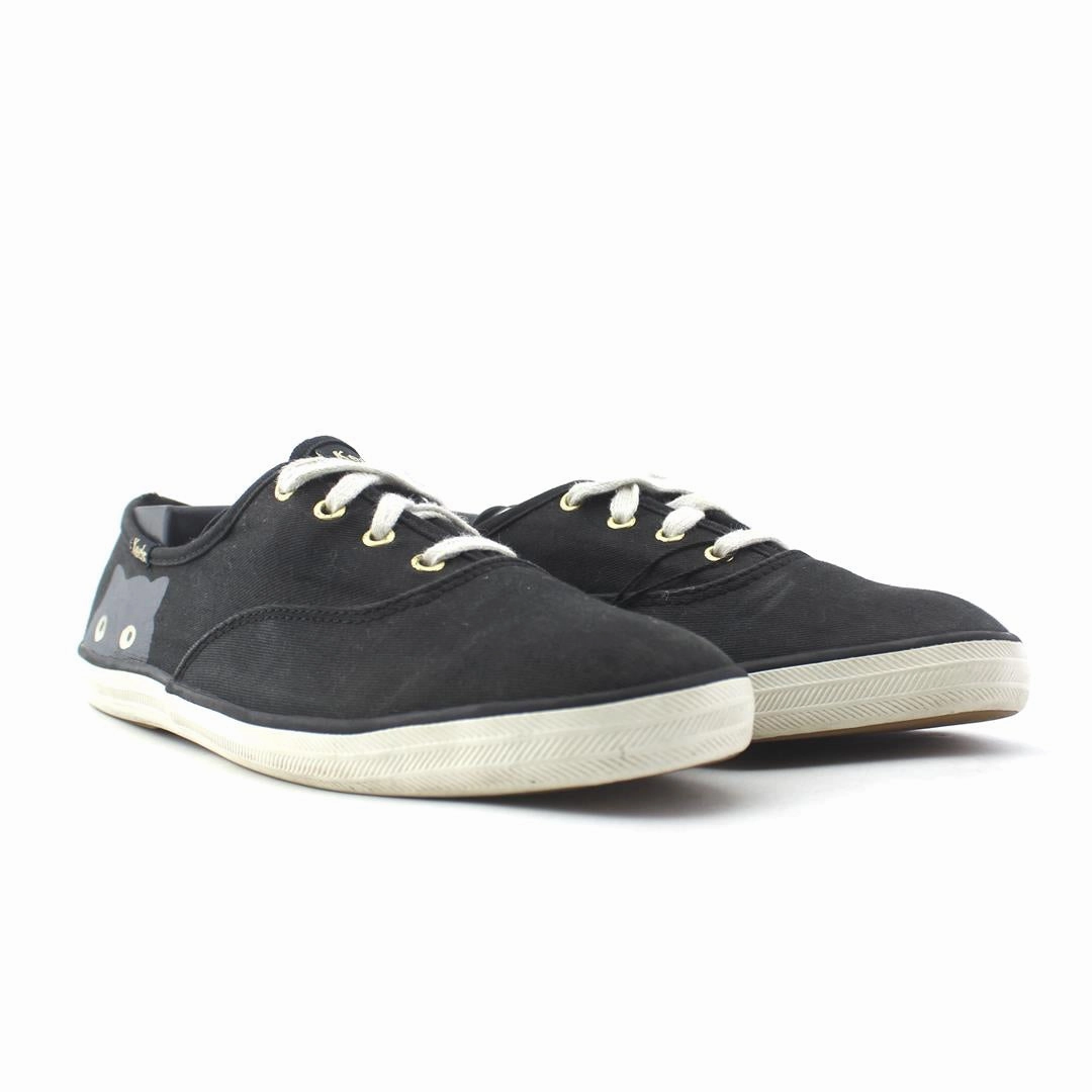 KEDS  X TAYLOR SWIFT Keds casual shoe designs