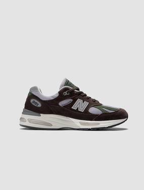MADE IN UK 991 V2 "LICORICE" new balance trending sneaker styles