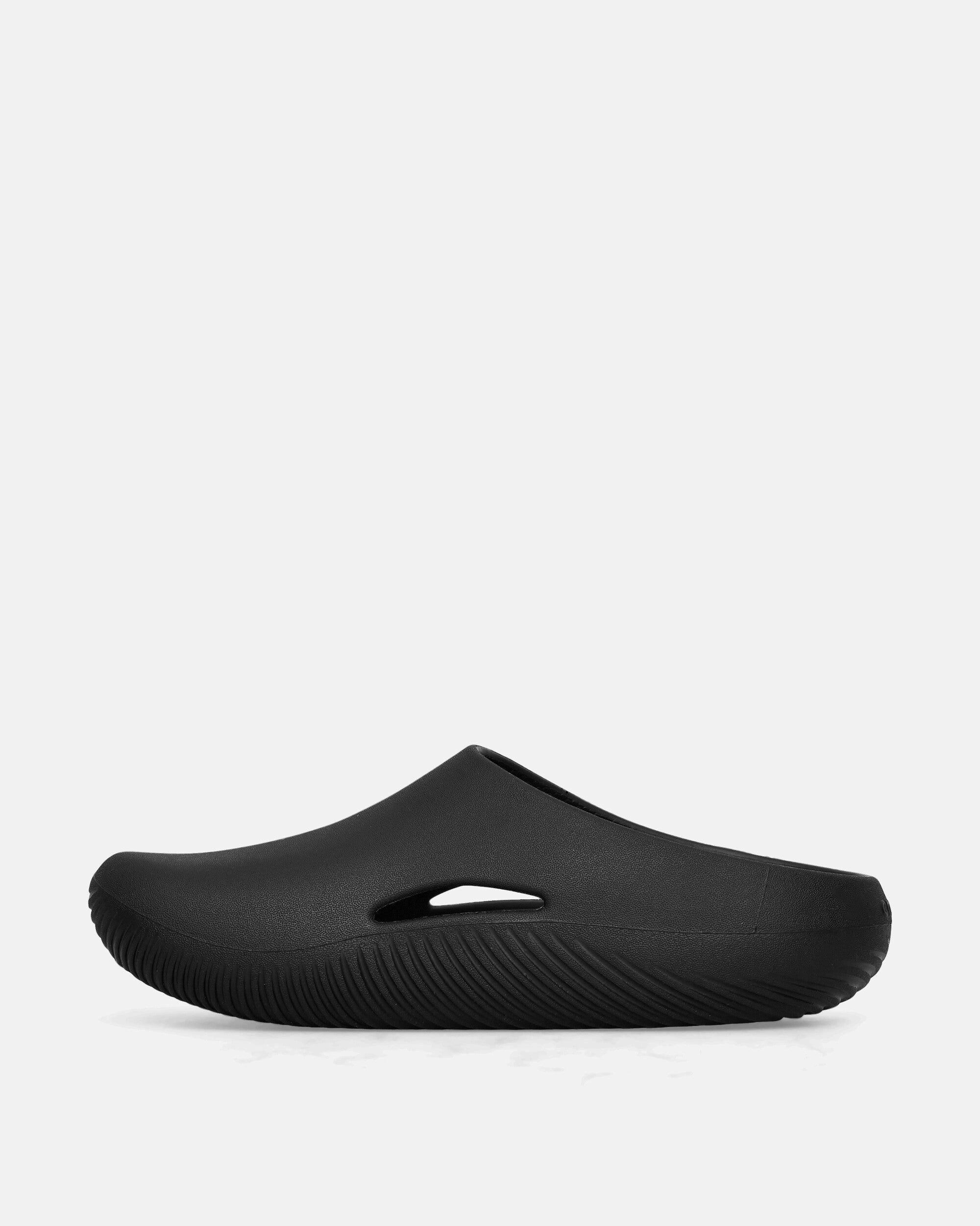 Mellow Recovery Clogs Black Foam Comfort Clogs