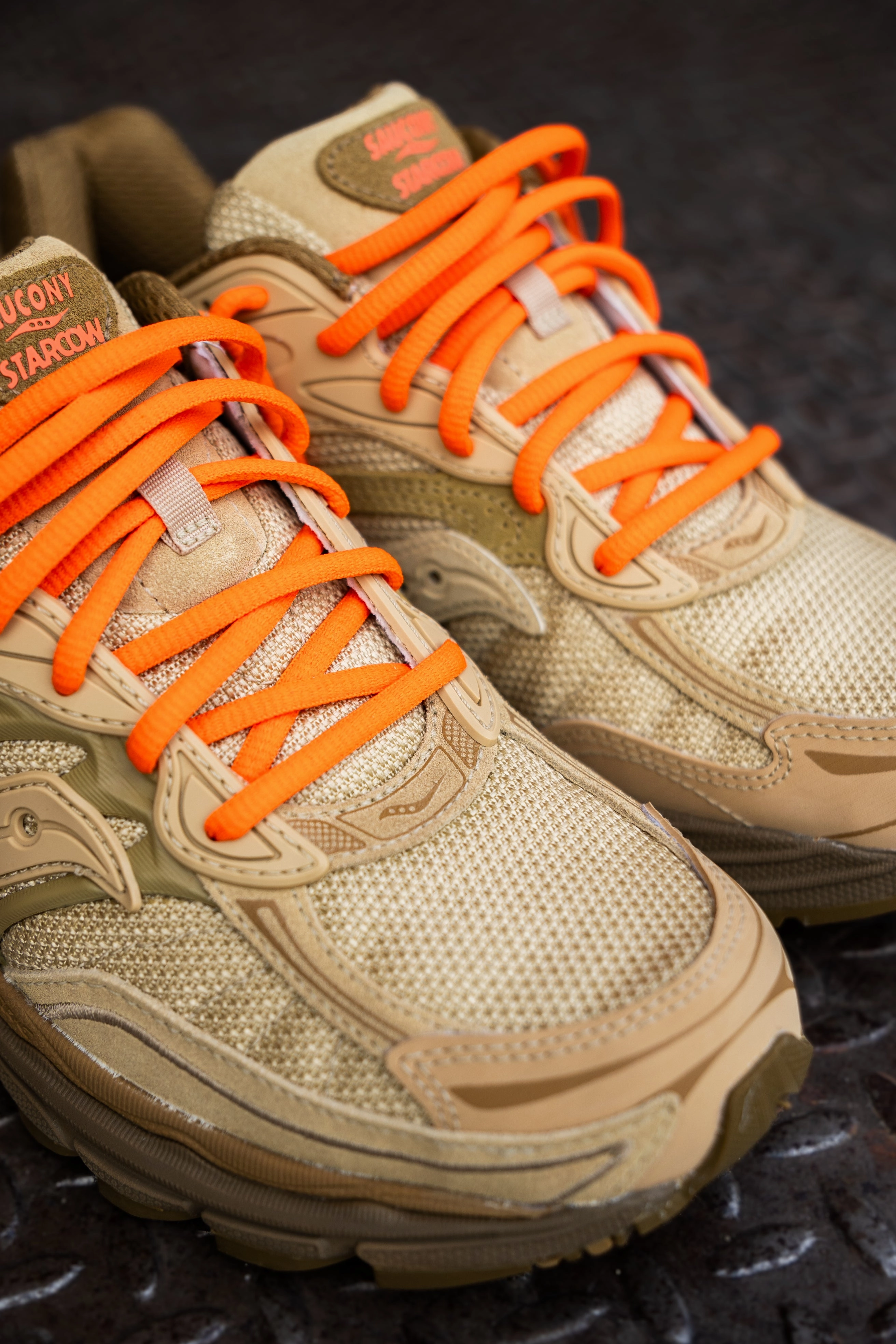 Mens Saucony x Starcow ProGrid Omni 9 (Beige/Tan) Saucony versatile athletic footwear