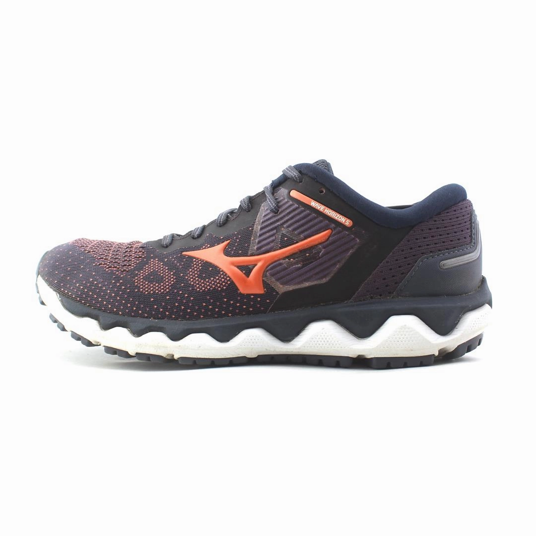 MIZUNO WAVE HORIZON 5 Mizuno sporty athletic shoe styles