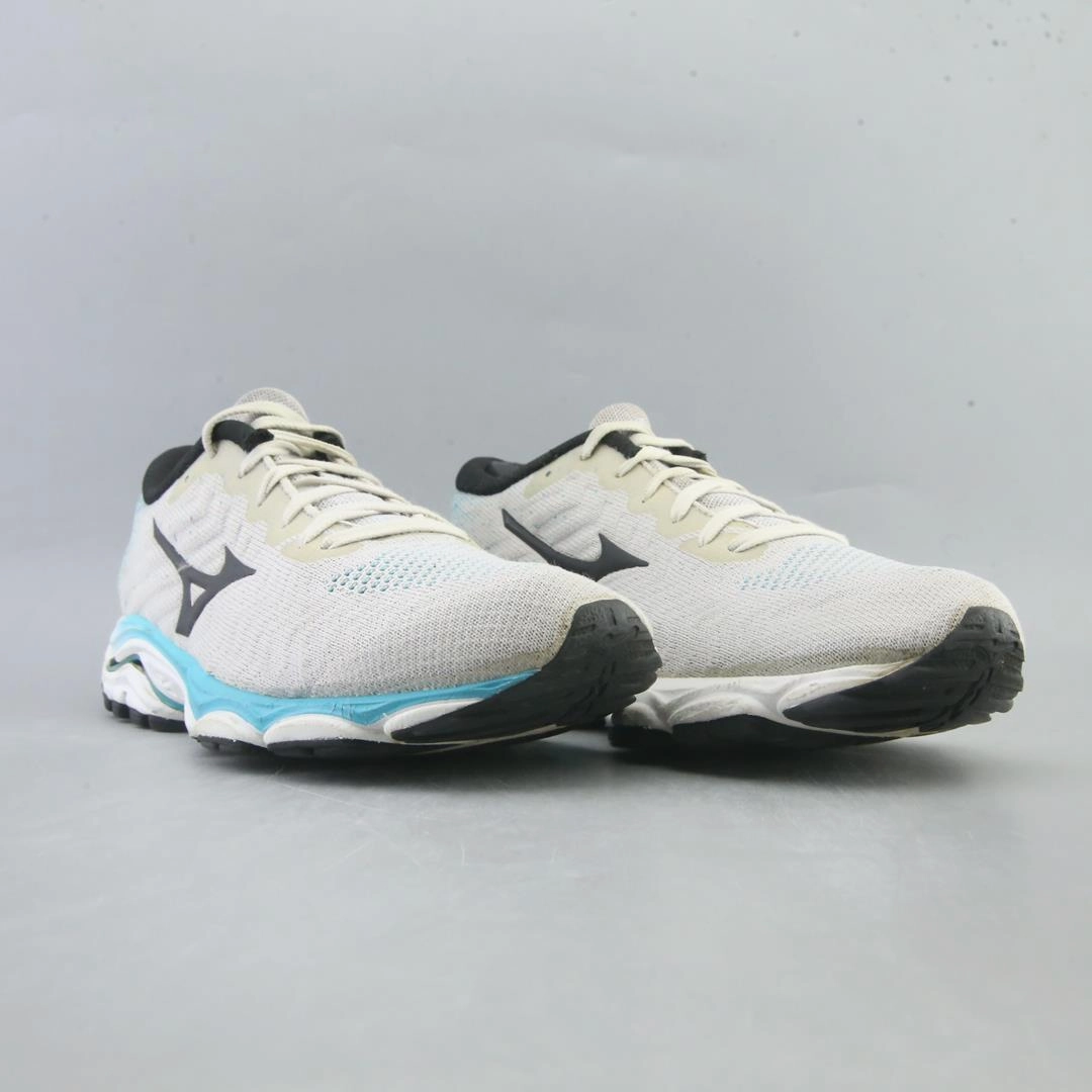 MIZUNO WAVE INSPIRE 16 Mizuno sport shoe styles