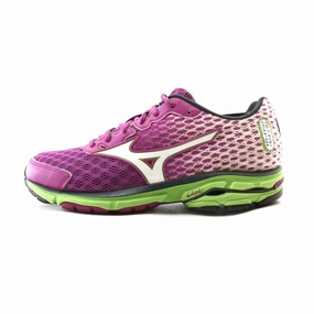 MIZUNO WAVE RIDER 18 Mizuno sporty athletic shoe styles