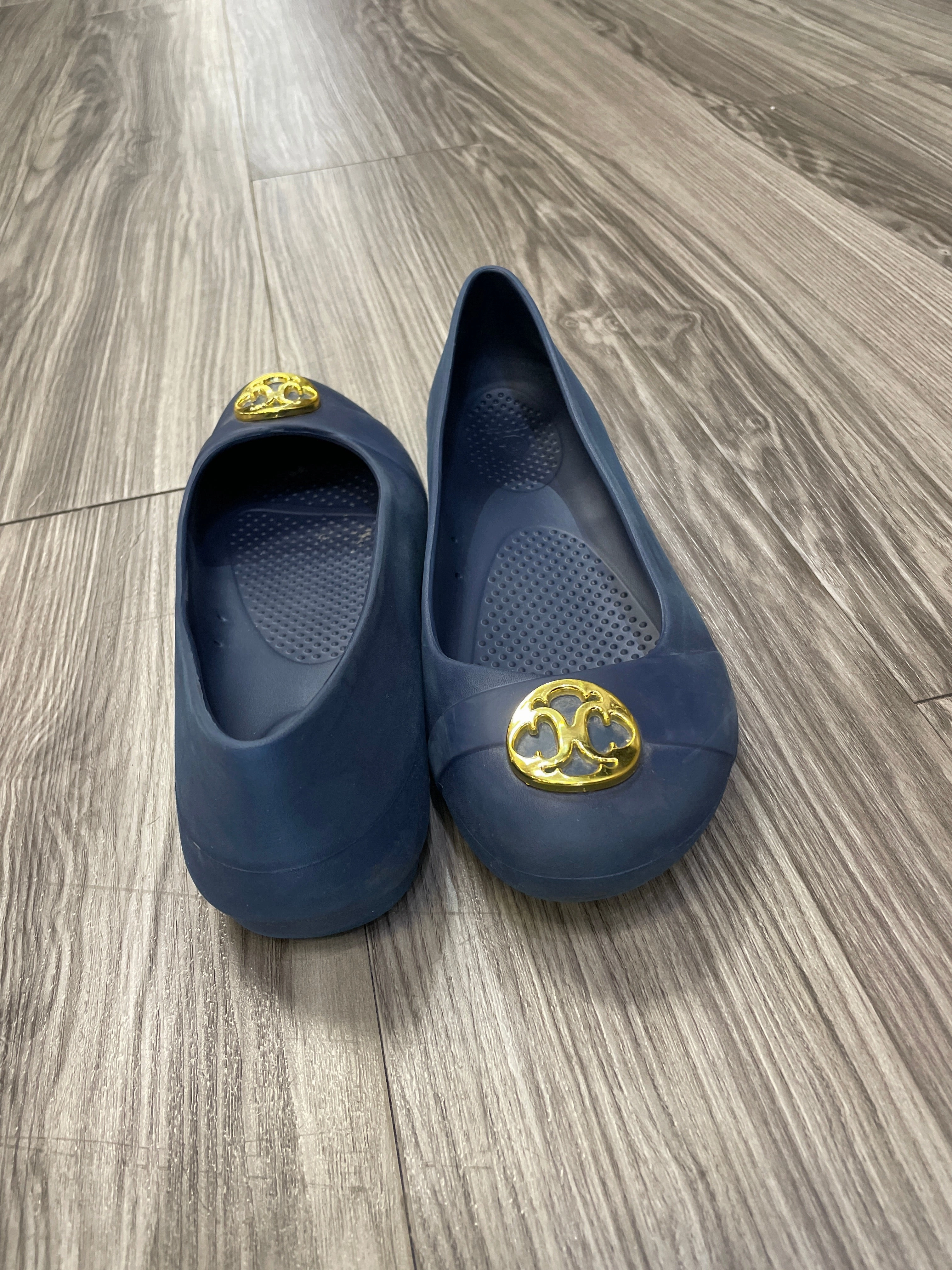 Navy Shoes Flats Crocs, Size 8 Lightweight Clogs
