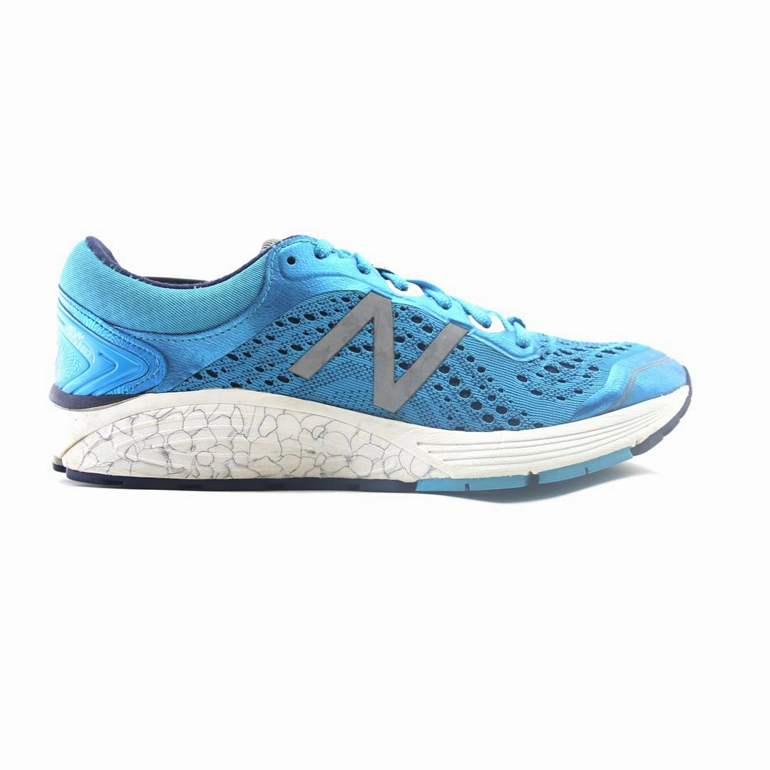 NEW BALANCE 1260 V7 New Balance casual shoe looks