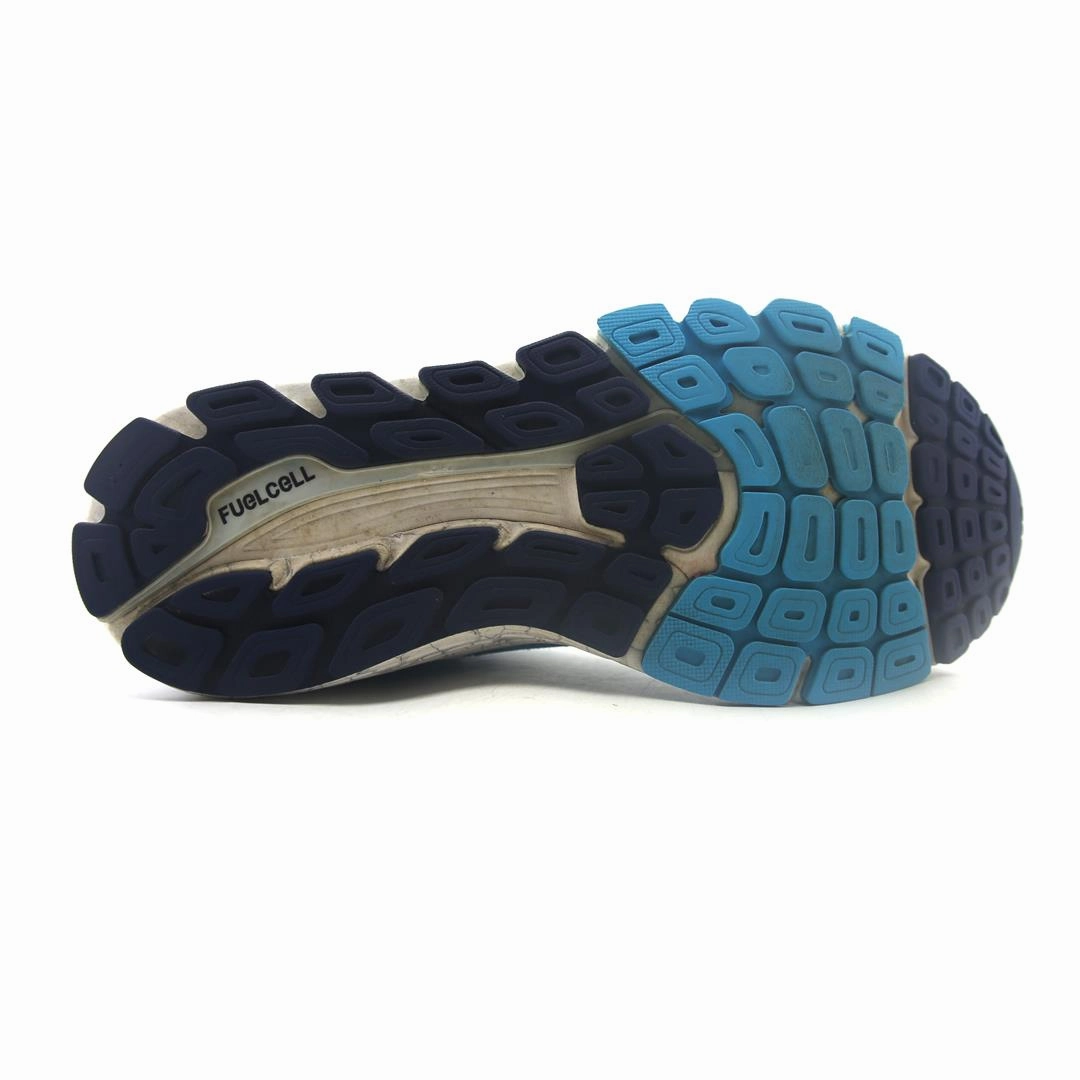 NEW BALANCE 1260 V7 New Balance casual shoe looks