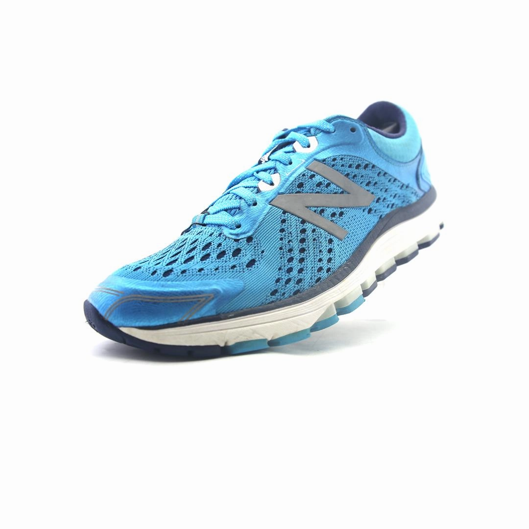 NEW BALANCE 1260 V7 New Balance casual shoe looks